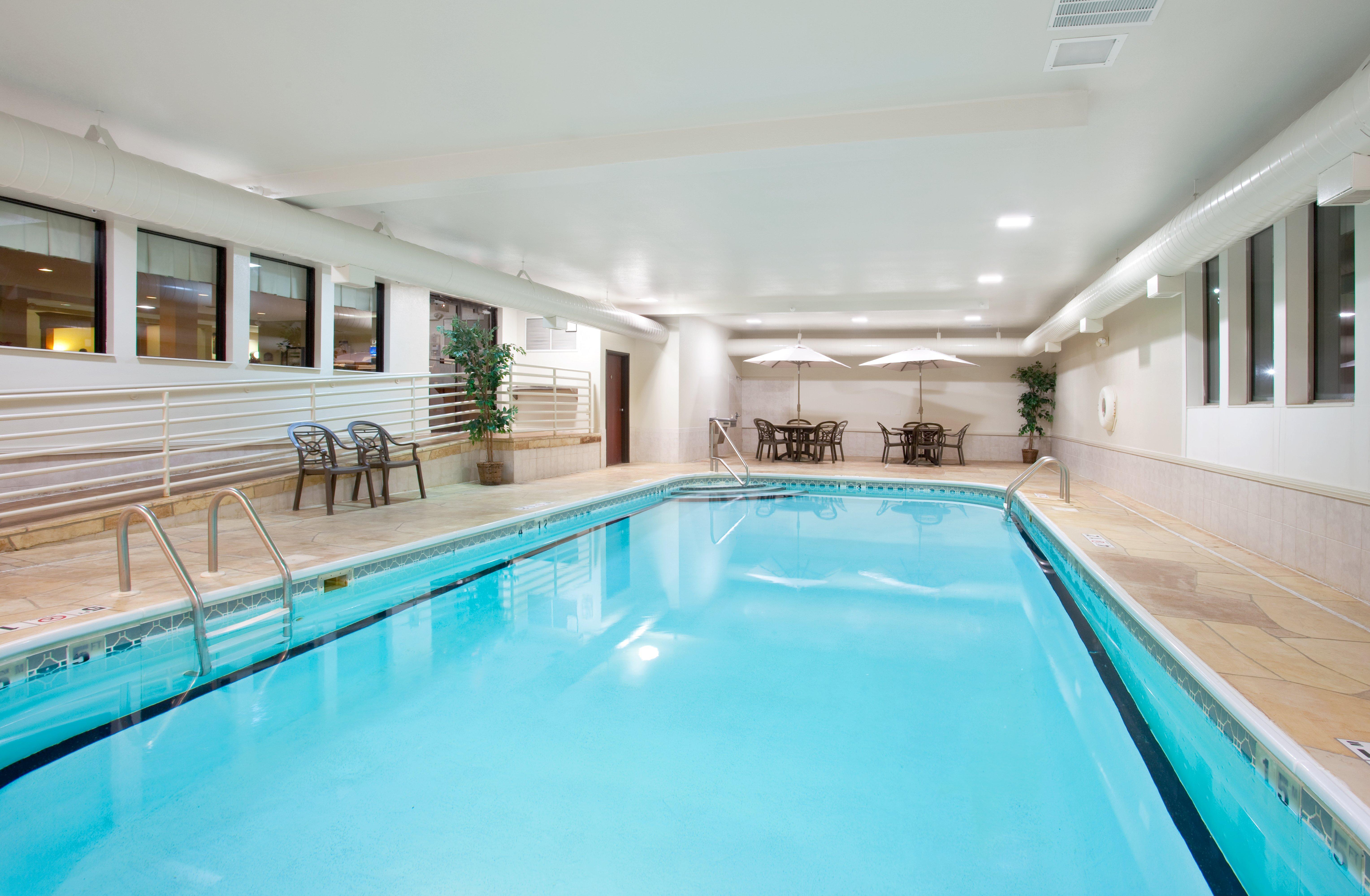 Best Western Plus Bourbonnais Hotel & Suites Eksteriør billede