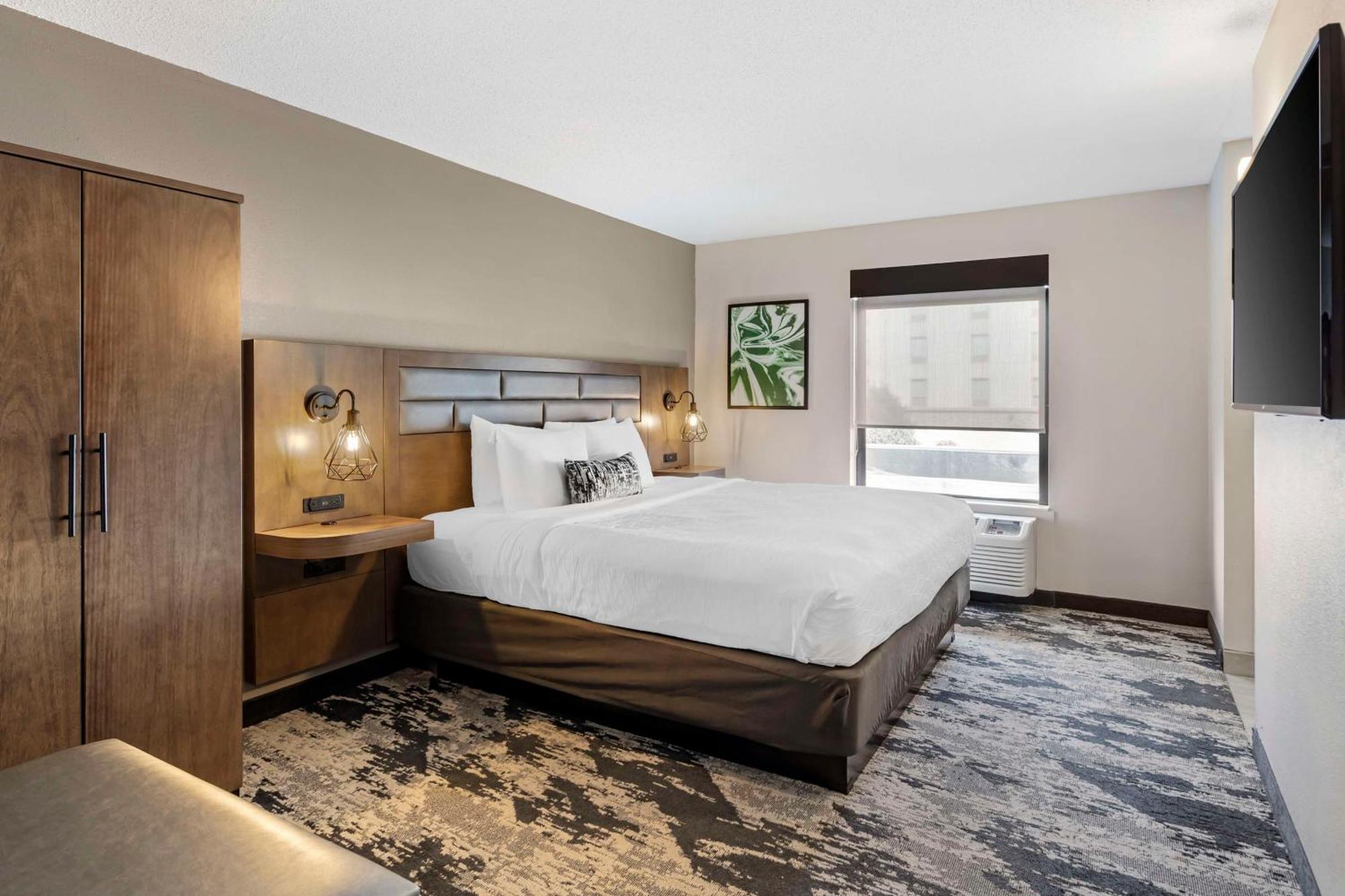 Best Western Plus Bourbonnais Hotel & Suites Eksteriør billede